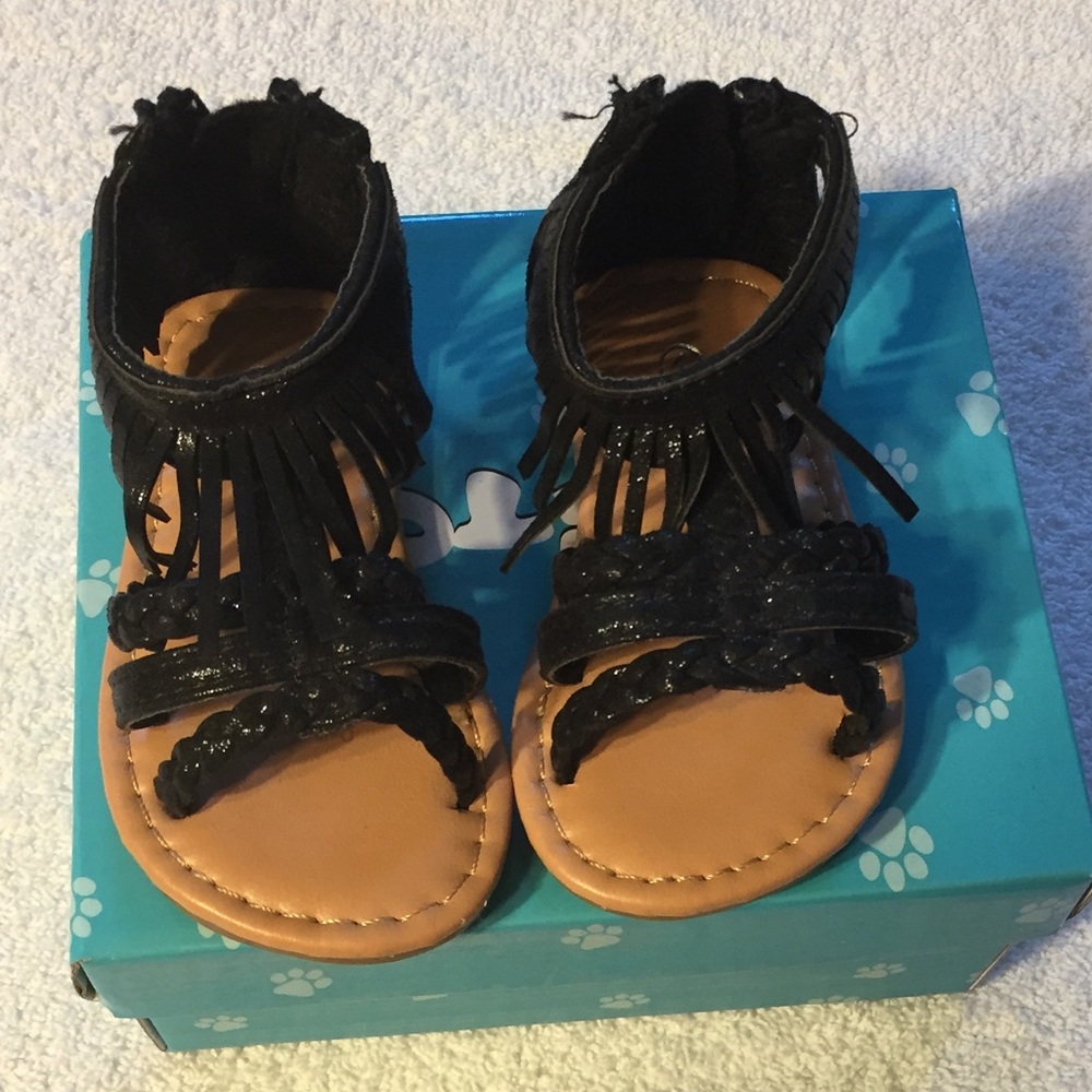 💕 NIB Baby Girl Black Fringe Sandals 💕